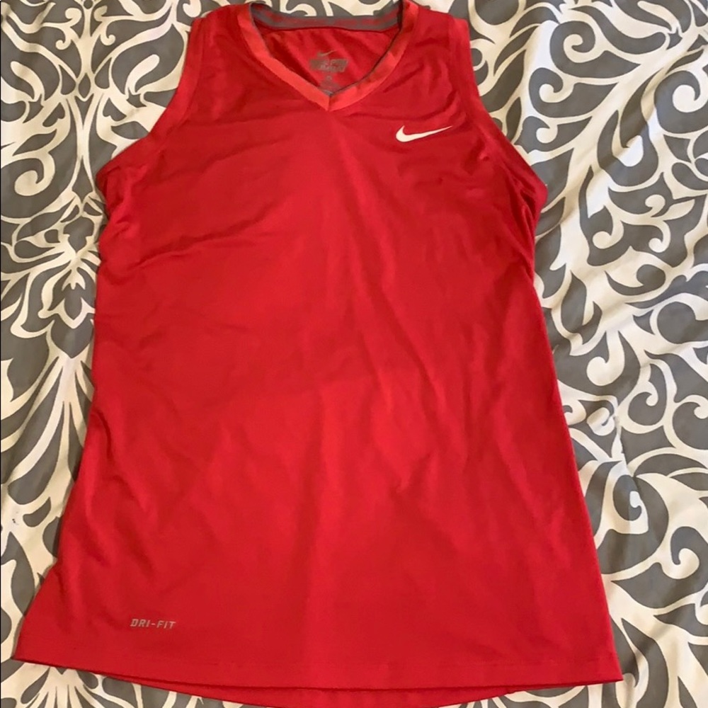 🌸NIKE DRI FIT COMBAT TANK🌸